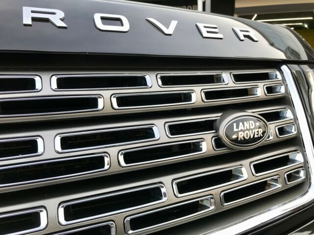 Чорний Ленд Ровер Рендж Ровер, об'ємом двигуна 4.4 л та пробігом 121 тис. км за 63000 $, фото 29 на Automoto.ua