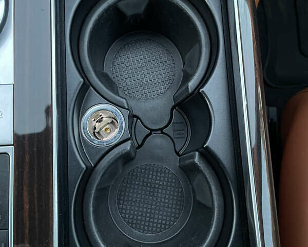 Чорний Ленд Ровер Рендж Ровер, об'ємом двигуна 5 л та пробігом 125 тис. км за 41000 $, фото 89 на Automoto.ua