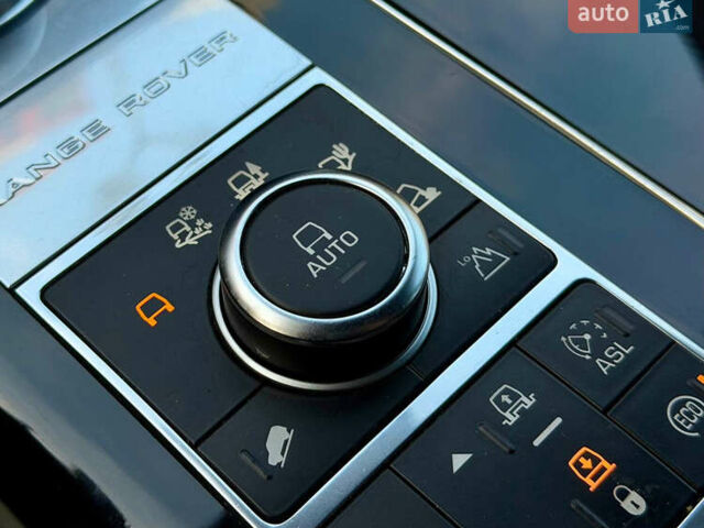 Черный Ленд Ровер Рендж Ровер, объемом двигателя 5 л и пробегом 240 тыс. км за 30900 $, фото 36 на Automoto.ua