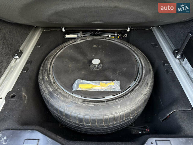 Черный Ленд Ровер Рендж Ровер, объемом двигателя 4.37 л и пробегом 200 тыс. км за 36500 $, фото 24 на Automoto.ua