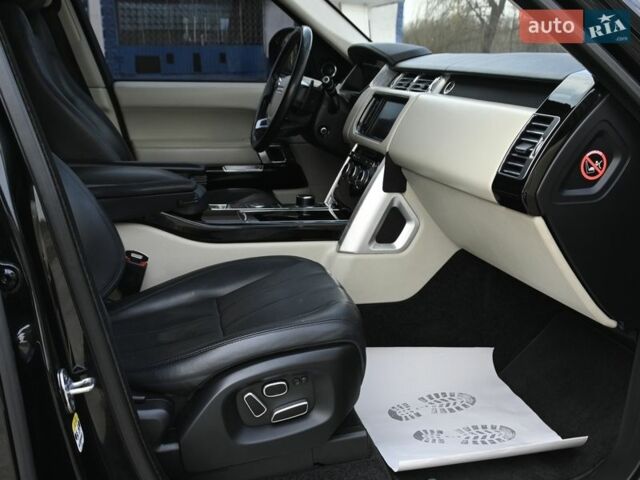 Черный Ленд Ровер Рендж Ровер, объемом двигателя 4.4 л и пробегом 205 тыс. км за 33900 $, фото 69 на Automoto.ua