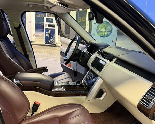 Чорний Ленд Ровер Рендж Ровер, об'ємом двигуна 4.4 л та пробігом 151 тис. км за 41900 $, фото 23 на Automoto.ua