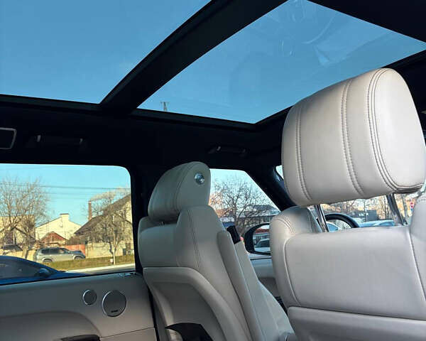 Чорний Ленд Ровер Рендж Ровер, об'ємом двигуна 5 л та пробігом 177 тис. км за 40500 $, фото 8 на Automoto.ua