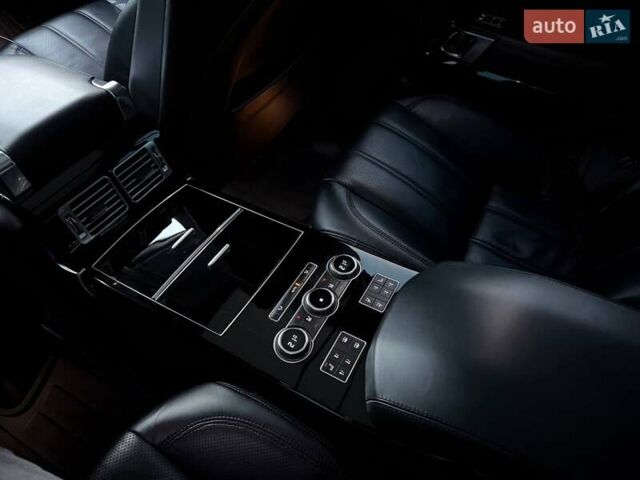 Черный Ленд Ровер Рендж Ровер, объемом двигателя 4.37 л и пробегом 207 тыс. км за 31500 $, фото 52 на Automoto.ua