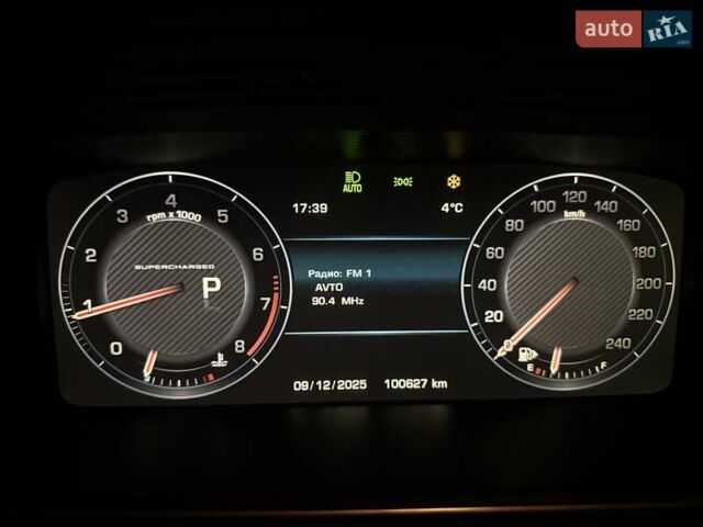 Чорний Ленд Ровер Рендж Ровер, об'ємом двигуна 5 л та пробігом 100 тис. км за 44000 $, фото 3 на Automoto.ua