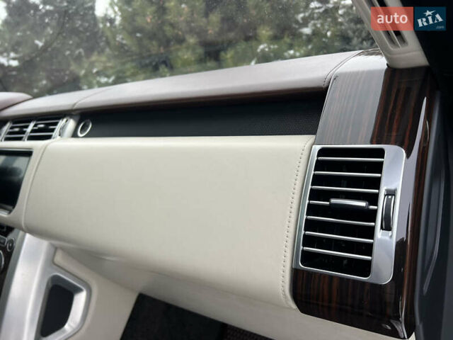 Чорний Ленд Ровер Рендж Ровер, об'ємом двигуна 5 л та пробігом 139 тис. км за 25900 $, фото 25 на Automoto.ua