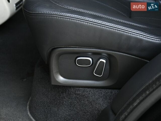 Черный Ленд Ровер Рендж Ровер, объемом двигателя 4.4 л и пробегом 205 тыс. км за 33900 $, фото 48 на Automoto.ua