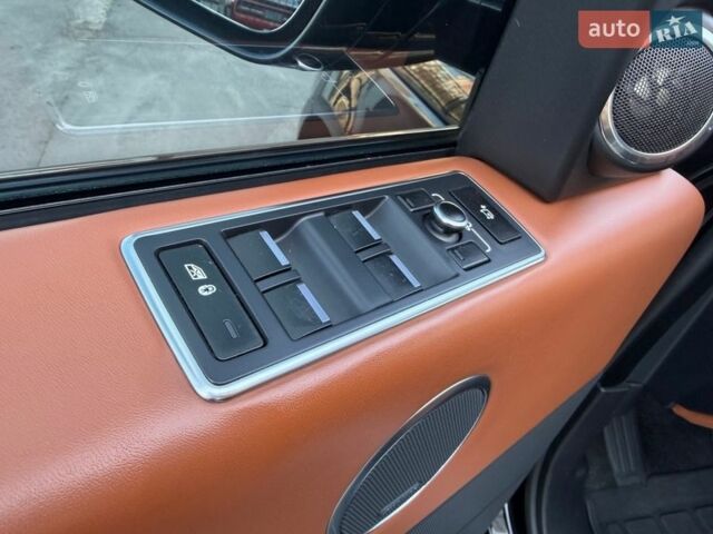 Черный Ленд Ровер Рендж Ровер, объемом двигателя 5 л и пробегом 77 тыс. км за 39999 $, фото 38 на Automoto.ua