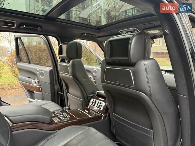 Чорний Ленд Ровер Рендж Ровер, об'ємом двигуна 5 л та пробігом 175 тис. км за 26950 $, фото 31 на Automoto.ua