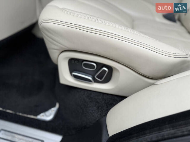 Чорний Ленд Ровер Рендж Ровер, об'ємом двигуна 5 л та пробігом 120 тис. км за 36500 $, фото 43 на Automoto.ua