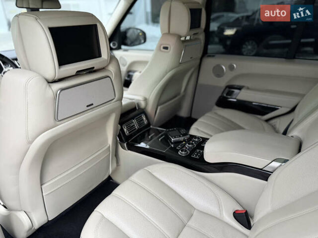 Чорний Ленд Ровер Рендж Ровер, об'ємом двигуна 5 л та пробігом 120 тис. км за 36500 $, фото 42 на Automoto.ua