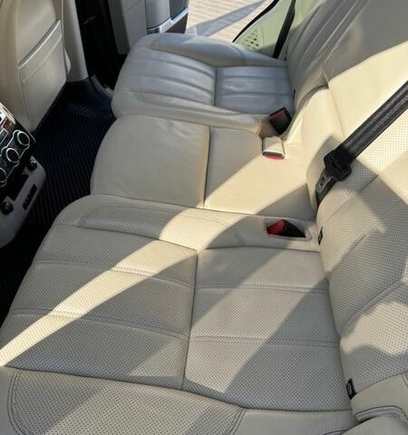 Чорний Ленд Ровер Рендж Ровер, об'ємом двигуна 5 л та пробігом 206 тис. км за 27900 $, фото 16 на Automoto.ua