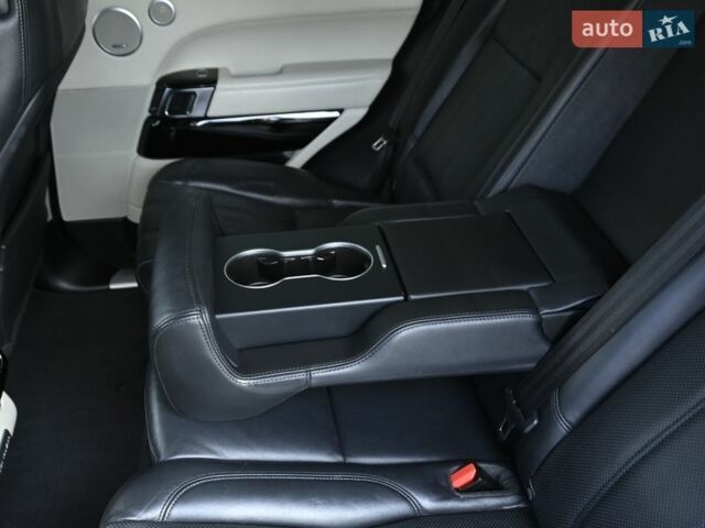 Черный Ленд Ровер Рендж Ровер, объемом двигателя 4.4 л и пробегом 205 тыс. км за 33900 $, фото 50 на Automoto.ua