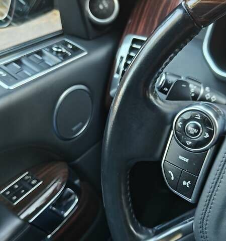 Черный Ленд Ровер Рендж Ровер, объемом двигателя 5 л и пробегом 137 тыс. км за 32000 $, фото 23 на Automoto.ua