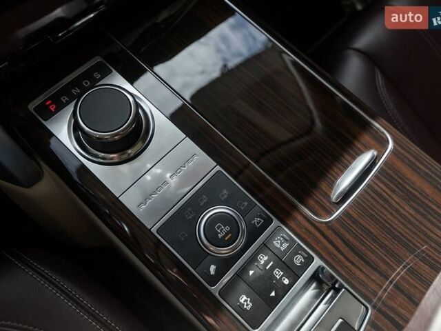 Черный Ленд Ровер Рендж Ровер, объемом двигателя 5 л и пробегом 52 тыс. км за 43500 $, фото 12 на Automoto.ua