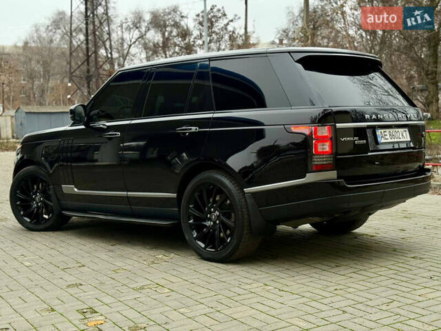 Чорний Ленд Ровер Рендж Ровер, об'ємом двигуна 4.4 л та пробігом 240 тис. км за 29500 $, фото 13 на Automoto.ua