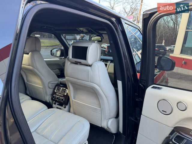 Чорний Ленд Ровер Рендж Ровер, об'ємом двигуна 4.4 л та пробігом 185 тис. км за 32500 $, фото 38 на Automoto.ua