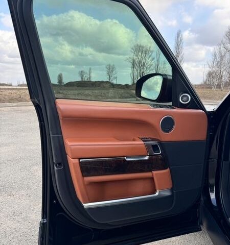 Чорний Ленд Ровер Рендж Ровер, об'ємом двигуна 4.37 л та пробігом 225 тис. км за 34500 $, фото 12 на Automoto.ua