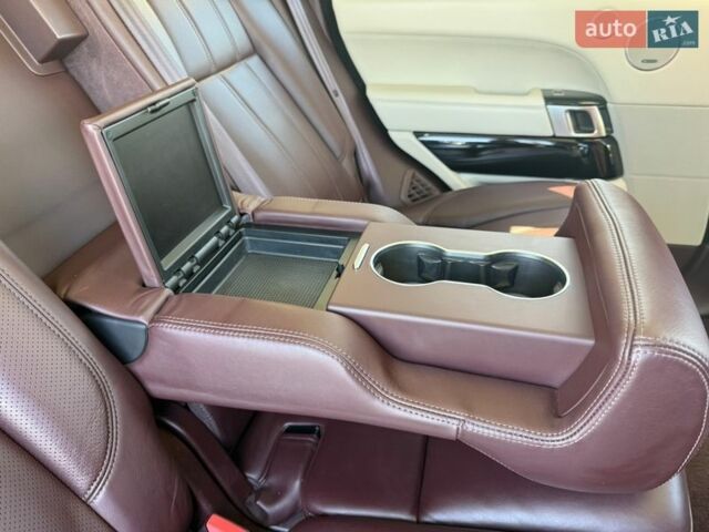 Чорний Ленд Ровер Рендж Ровер, об'ємом двигуна 2.99 л та пробігом 170 тис. км за 37000 $, фото 45 на Automoto.ua