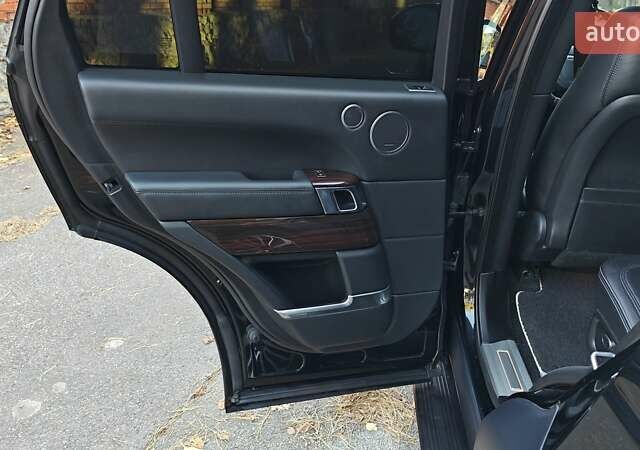 Черный Ленд Ровер Рендж Ровер, объемом двигателя 5 л и пробегом 137 тыс. км за 32000 $, фото 35 на Automoto.ua