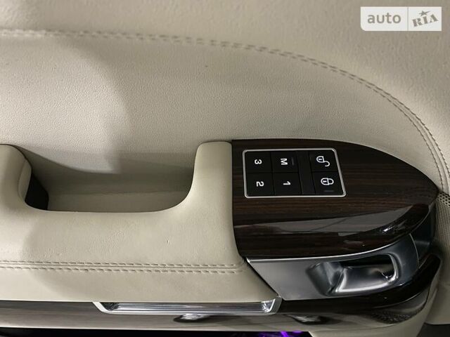 Черный Ленд Ровер Рендж Ровер, объемом двигателя 3 л и пробегом 220 тыс. км за 29900 $, фото 35 на Automoto.ua