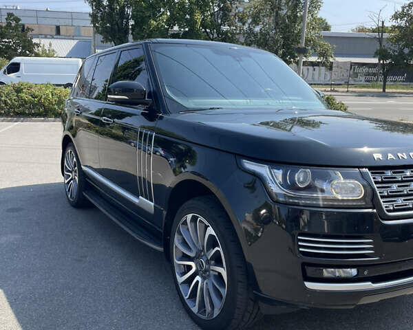 Черный Ленд Ровер Рендж Ровер, объемом двигателя 5 л и пробегом 200 тыс. км за 31000 $, фото 25 на Automoto.ua