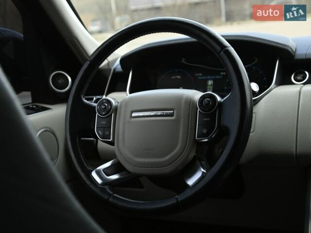 Черный Ленд Ровер Рендж Ровер, объемом двигателя 4.4 л и пробегом 205 тыс. км за 33900 $, фото 61 на Automoto.ua