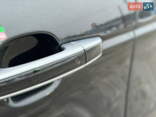 Чорний Ленд Ровер Рендж Ровер, об'ємом двигуна 5 л та пробігом 120 тис. км за 36500 $, фото 17 на Automoto.ua