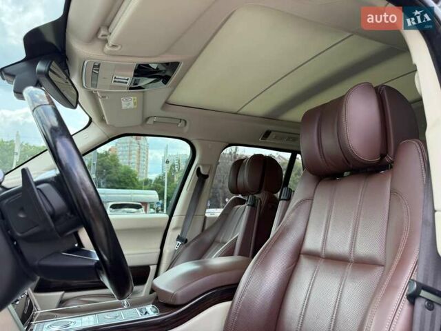 Ленд Ровер Рендж Ровер 2013 у Києві на Automoto.ua Чорний Ленд Ровер Рендж Ровер, об'ємом двигуна 5 л та пробігом 167 тис. км за 32999 $, фото 14 на Automoto.ua