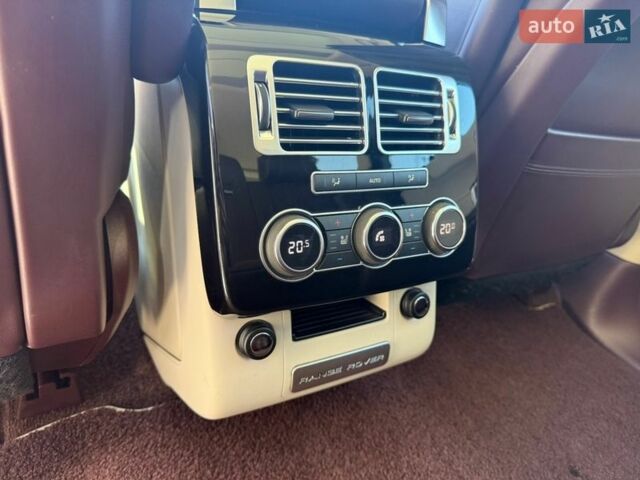 Чорний Ленд Ровер Рендж Ровер, об'ємом двигуна 2.99 л та пробігом 170 тис. км за 37000 $, фото 51 на Automoto.ua