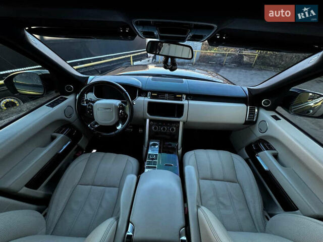 Черный Ленд Ровер Рендж Ровер, объемом двигателя 4.37 л и пробегом 227 тыс. км за 40000 $, фото 16 на Automoto.ua