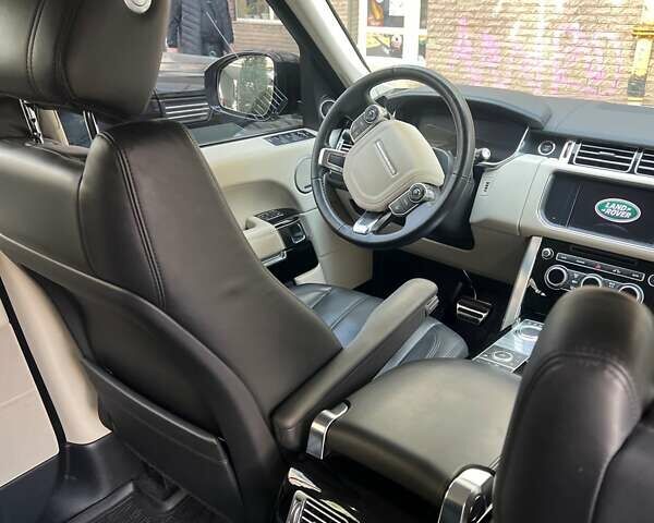 Черный Ленд Ровер Рендж Ровер, объемом двигателя 2.99 л и пробегом 137 тыс. км за 31000 $, фото 24 на Automoto.ua