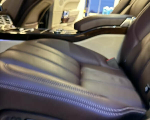 Чорний Ленд Ровер Рендж Ровер, об'ємом двигуна 4.4 л та пробігом 151 тис. км за 41900 $, фото 31 на Automoto.ua