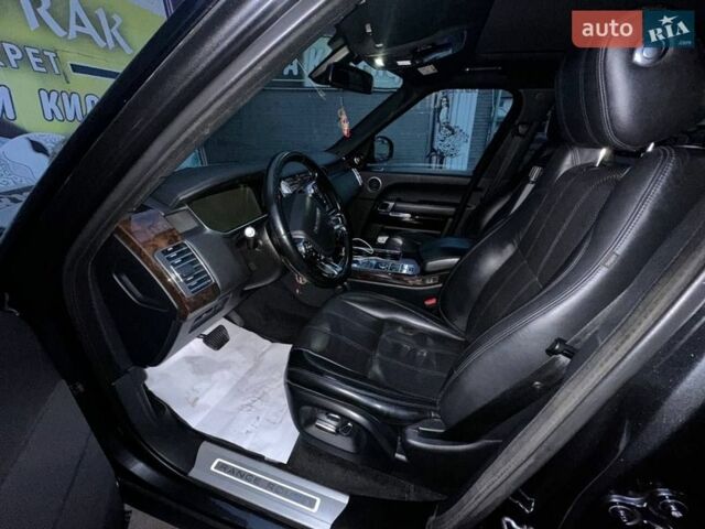 Чорний Ленд Ровер Рендж Ровер, об'ємом двигуна 4.37 л та пробігом 198 тис. км за 34000 $, фото 35 на Automoto.ua