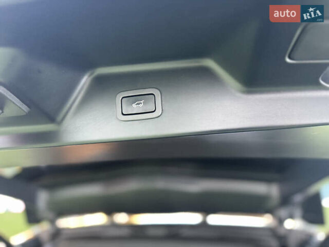 Ленд Ровер Рендж Ровер 2013 у Одесі на Automoto.ua Чорний Ленд Ровер Рендж Ровер, об'ємом двигуна 4.37 л та пробігом 222 тис. км за 31900 $, фото 72 на Automoto.ua