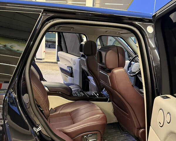 Чорний Ленд Ровер Рендж Ровер, об'ємом двигуна 4.4 л та пробігом 151 тис. км за 41900 $, фото 29 на Automoto.ua