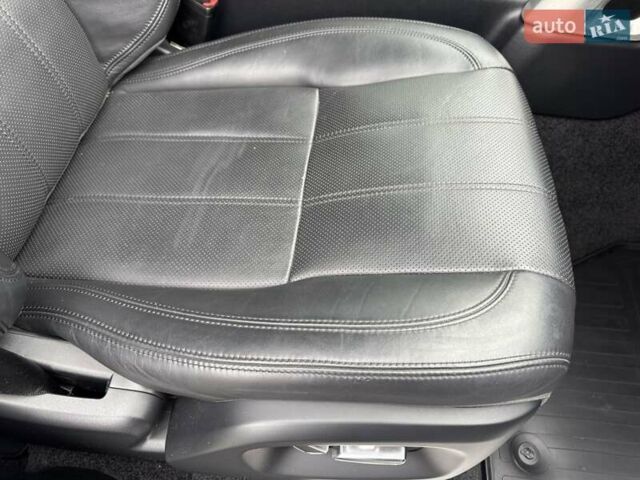 Черный Ленд Ровер Рендж Ровер, объемом двигателя 3 л и пробегом 183 тыс. км за 28900 $, фото 22 на Automoto.ua