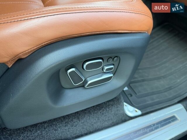 Черный Ленд Ровер Рендж Ровер, объемом двигателя 5 л и пробегом 77 тыс. км за 39999 $, фото 28 на Automoto.ua