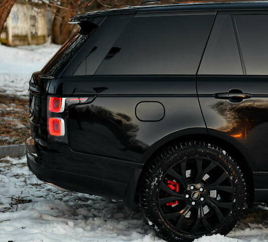 Чорний Ленд Ровер Рендж Ровер, об'ємом двигуна 5 л та пробігом 206 тис. км за 27800 $, фото 9 на Automoto.ua