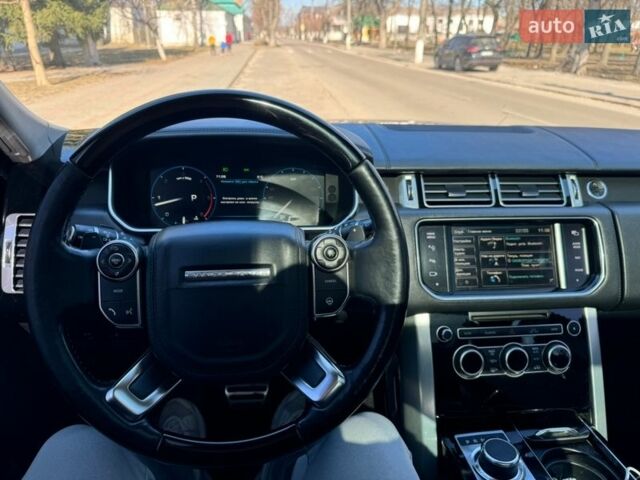 Чорний Ленд Ровер Рендж Ровер, об'ємом двигуна 4.37 л та пробігом 201 тис. км за 29500 $, фото 10 на Automoto.ua
