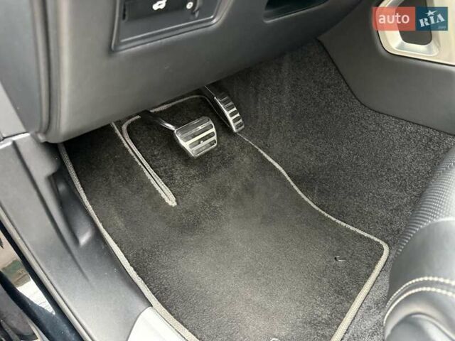 Чорний Ленд Ровер Рендж Ровер, об'ємом двигуна 5 л та пробігом 175 тис. км за 26950 $, фото 58 на Automoto.ua