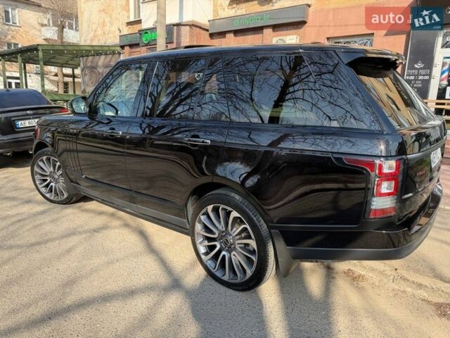 Чорний Ленд Ровер Рендж Ровер, об'ємом двигуна 5 л та пробігом 229 тис. км за 36999 $, фото 2 на Automoto.ua