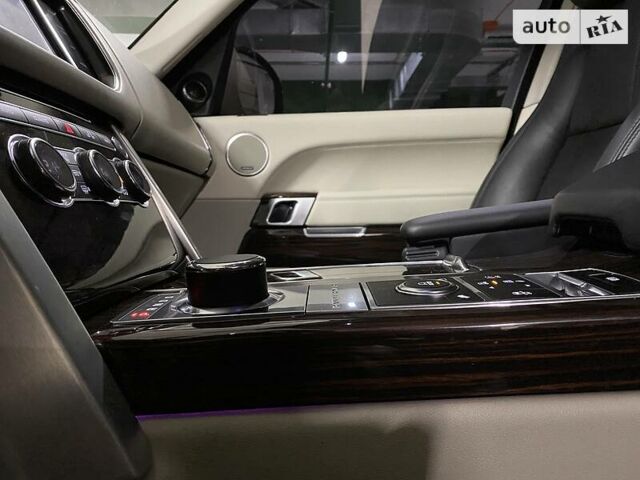 Черный Ленд Ровер Рендж Ровер, объемом двигателя 3 л и пробегом 220 тыс. км за 29900 $, фото 41 на Automoto.ua