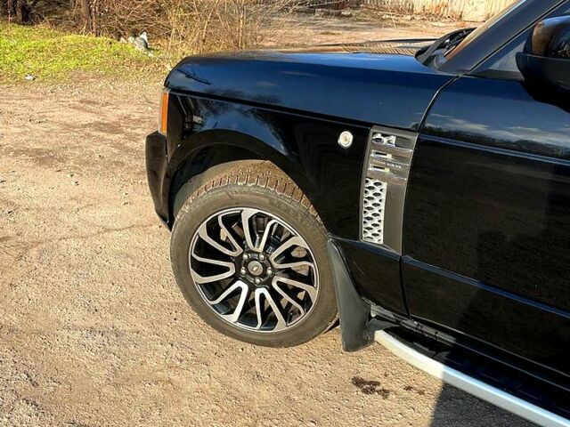 Черный Ленд Ровер Рендж Ровер, объемом двигателя 5 л и пробегом 0 тыс. км за 14900 $, фото 6 на Automoto.ua