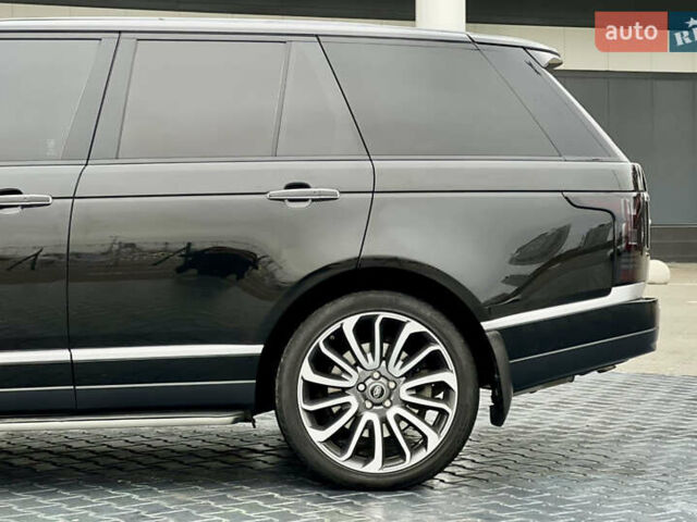 Чорний Ленд Ровер Рендж Ровер, об'ємом двигуна 5 л та пробігом 93 тис. км за 40000 $, фото 59 на Automoto.ua