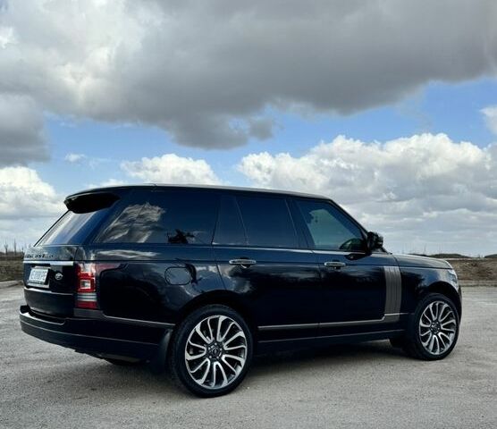 Чорний Ленд Ровер Рендж Ровер, об'ємом двигуна 4.37 л та пробігом 225 тис. км за 34500 $, фото 4 на Automoto.ua