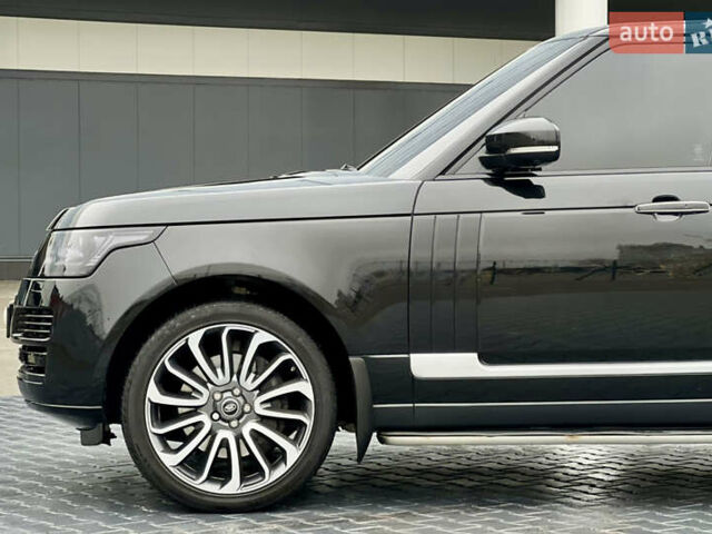 Чорний Ленд Ровер Рендж Ровер, об'ємом двигуна 5 л та пробігом 93 тис. км за 40000 $, фото 58 на Automoto.ua