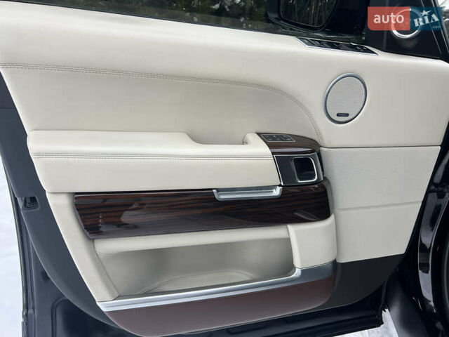 Чорний Ленд Ровер Рендж Ровер, об'ємом двигуна 5 л та пробігом 139 тис. км за 25900 $, фото 15 на Automoto.ua