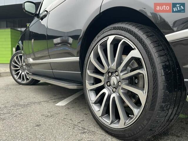 Чорний Ленд Ровер Рендж Ровер, об'ємом двигуна 4.4 л та пробігом 132 тис. км за 36800 $, фото 14 на Automoto.ua