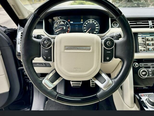 Черный Ленд Ровер Рендж Ровер, объемом двигателя 5 л и пробегом 98 тыс. км за 35000 $, фото 3 на Automoto.ua